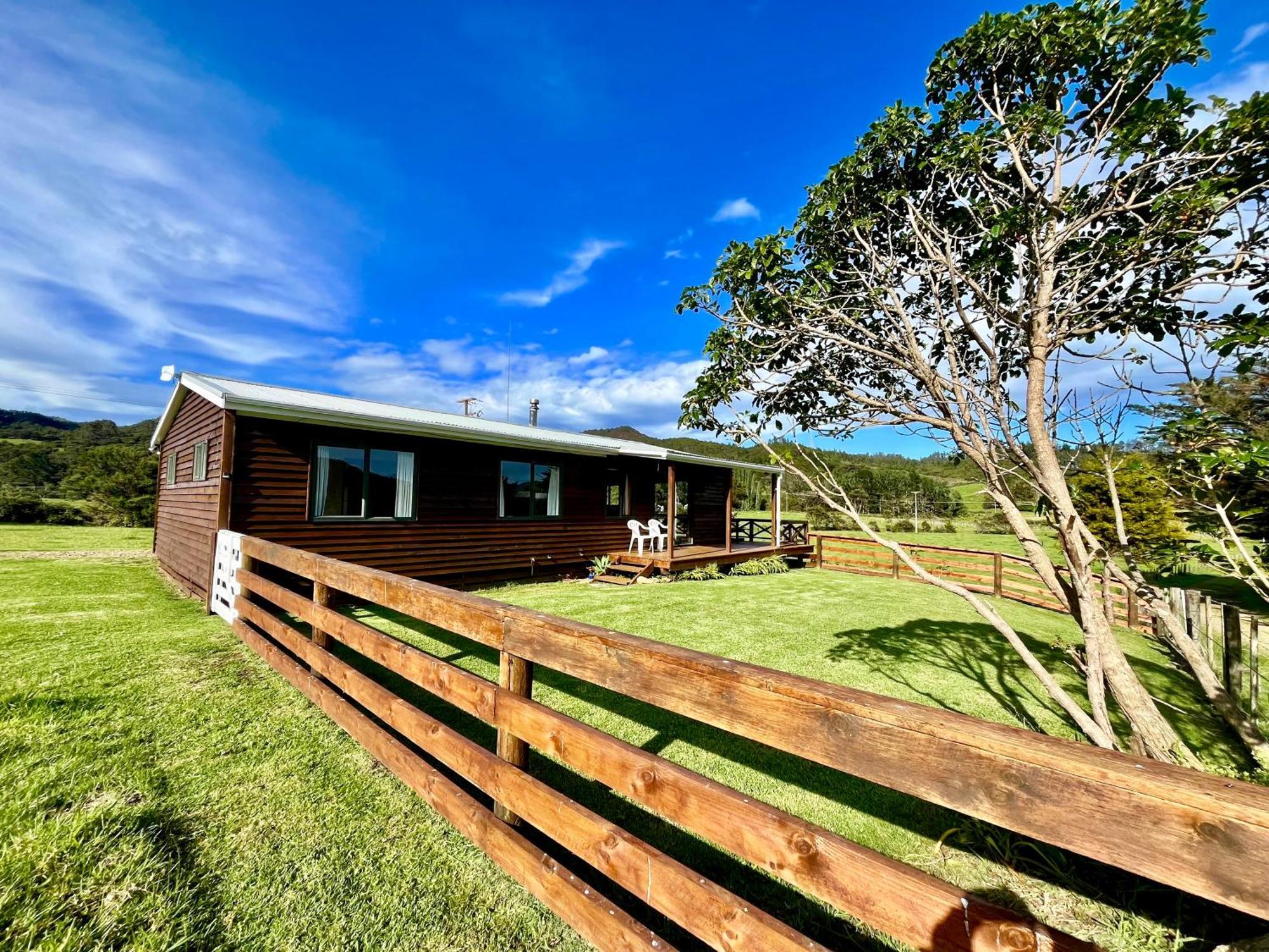 White Star Station Farm Holiday Park Coromandel Esterno foto