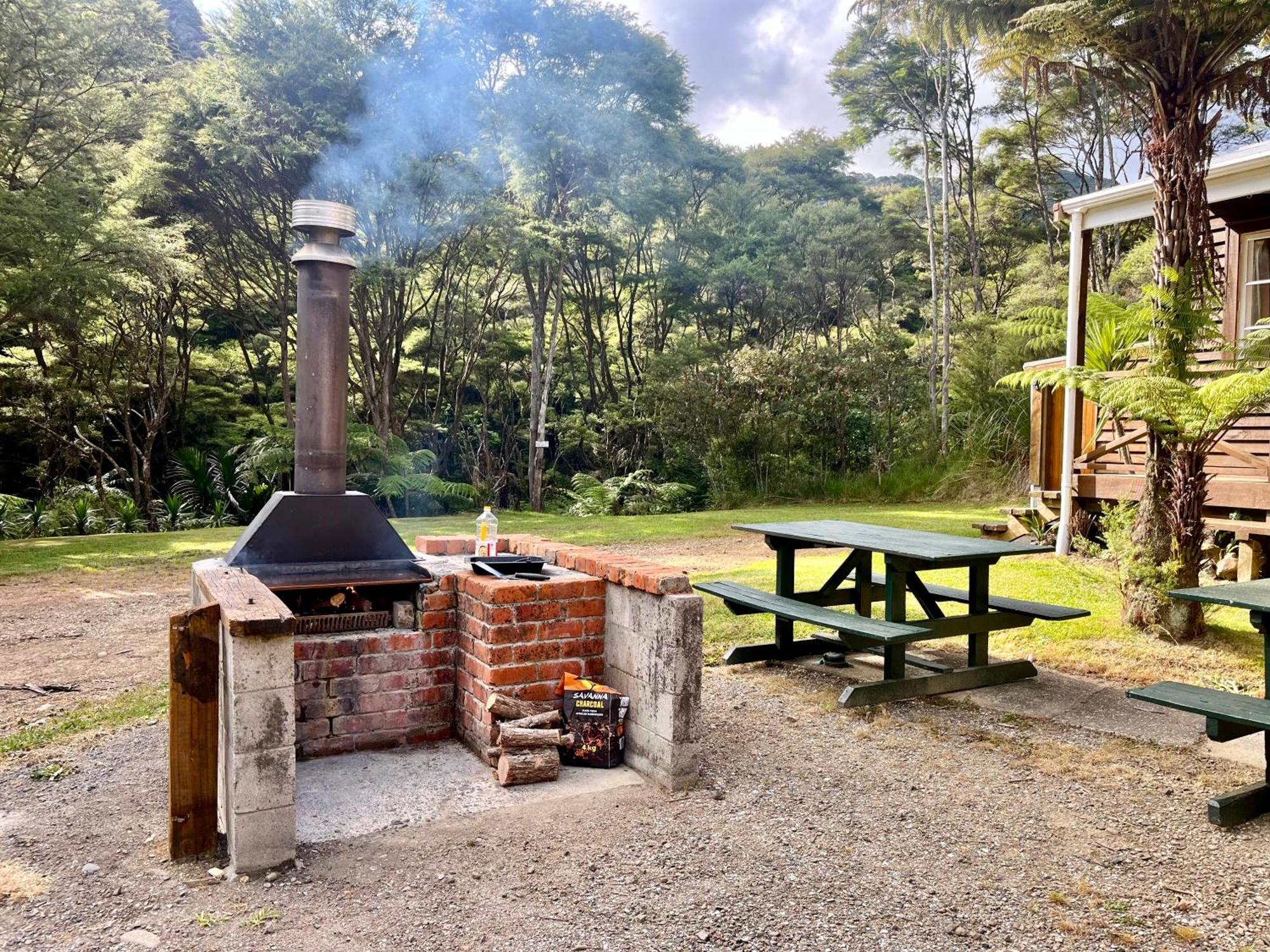 White Star Station Farm Holiday Park Coromandel Esterno foto